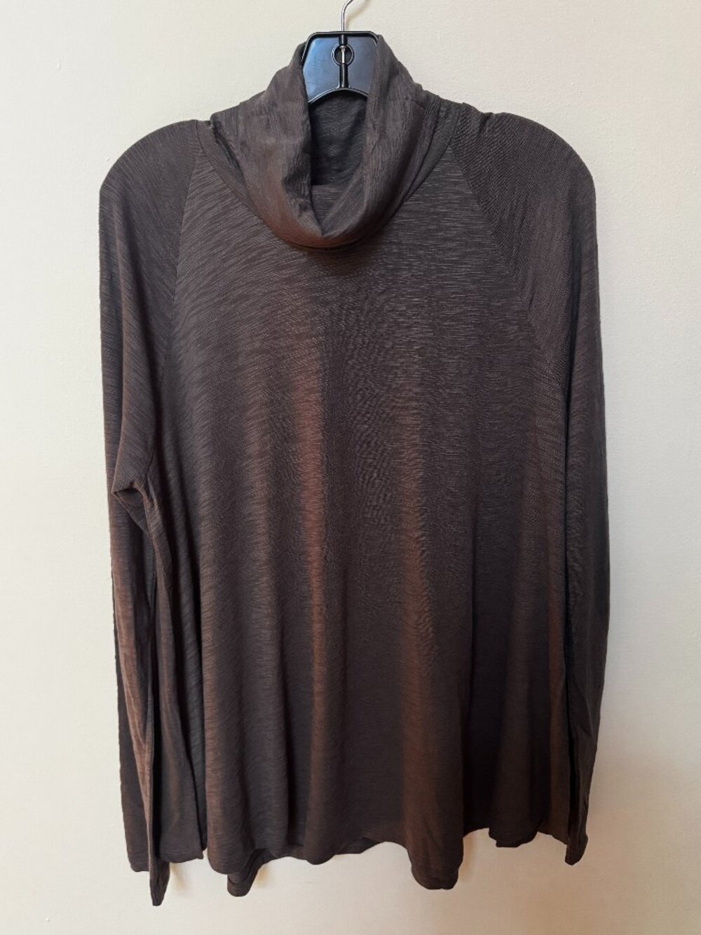 NWT LILLA P Women's Turtleneck Sweater Gray